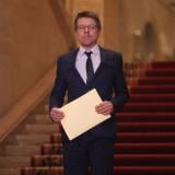 Вицепремиерът за провеждане на честни избори подаде оставка