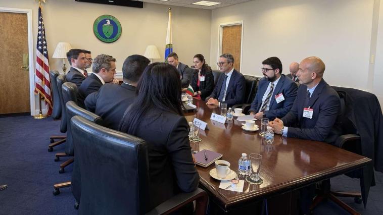 Значими енергийни проекти в България във фокус на разговори в Департамента по енергетика на САЩ