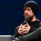 AI опасността е все по-реална: Джак Дорси съкращава 40% от работните места