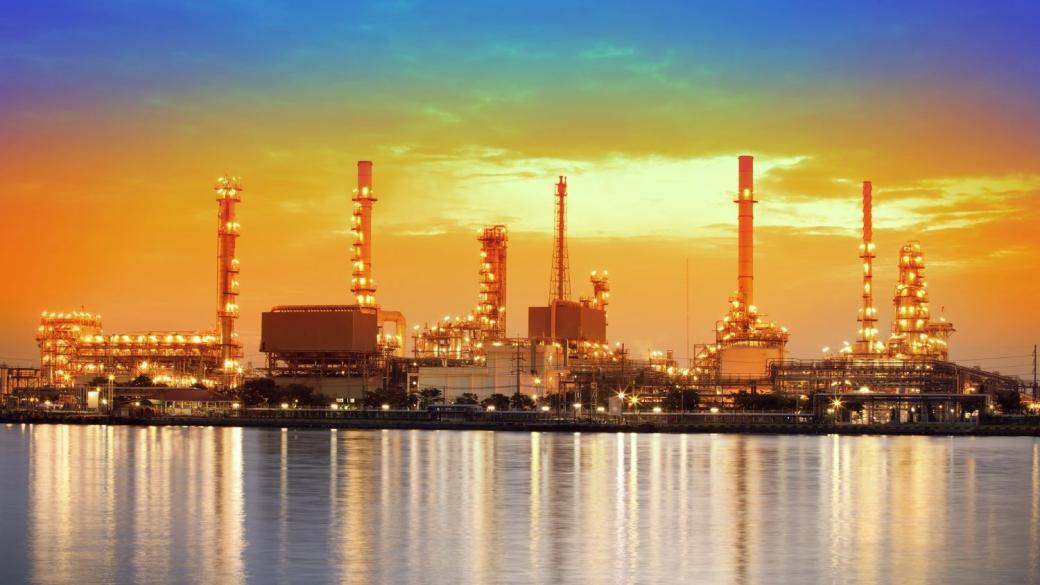 Иран удари с дрон една от най-големите рафинерии в Саудитска Арабия