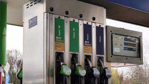 България има десетина дни преди цените на горивата да реагират осезаемо