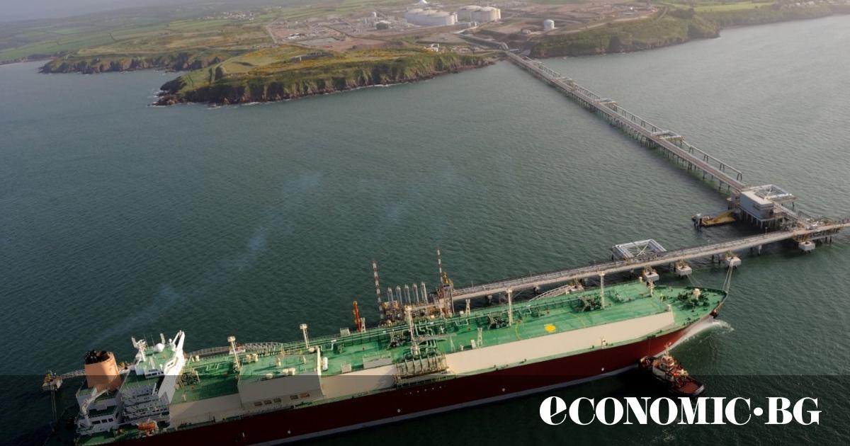 Катар спря производството на втечнен природен газ (LNG), след като