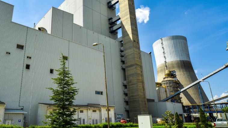 Консорциум с участието на BlackRock купува собственика на ТЕЦ „AES Гълъбово“