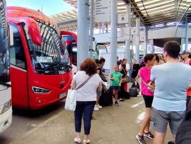 Синдикати, бизнес и общини не са доволни от транспортния закон