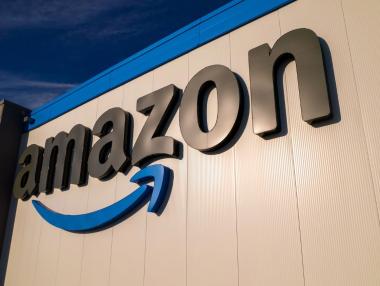 Центрове за данни на Amazon в OAE и Бахрейн са ударени от дронове