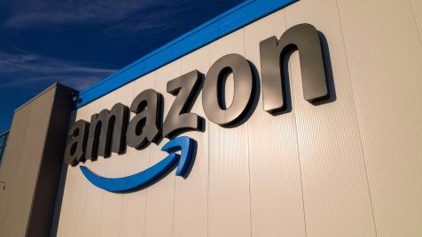 Центрове за данни на Amazon в OAE и Бахрейн са ударени от дронове