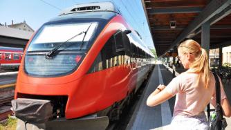 Вечерни новини: Задава се ново райониране на България; „Ивкони Експрес“ инвестира 100 млн. евро в жп превози