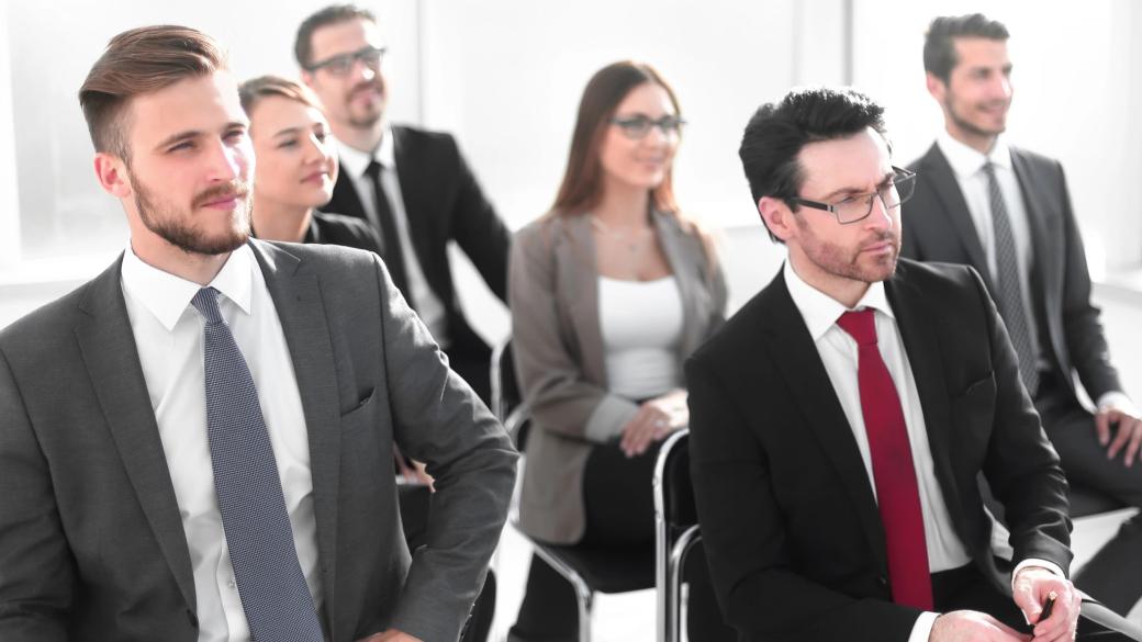 Ще ни остави ли AI без работа? ЕЦБ с неочаквано позитивна прогноза