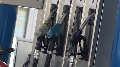 КЗК призова правителството към „незабавни действия“ за стабилност на пазара на горива