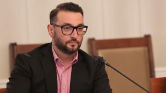 Транспортният министър освободи председателя на НКЖИ