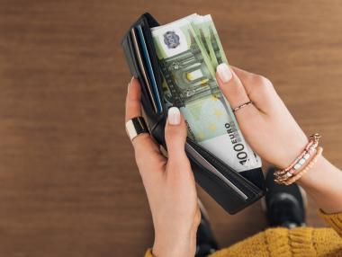 Цената на войната в Иран: Срив на еврото и заплаха от рецесия в ЕС