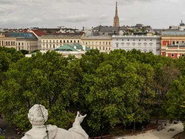 Рекордните 42.5 млрд. евро се вливат в Централна и Източна Европа