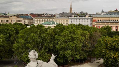 Рекордните 42.5 млрд. евро се вливат в Централна и Източна Европа