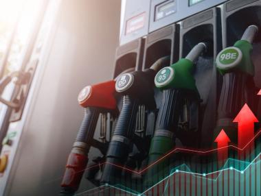 Продължителното затваряне на Ормузкия проток ще ускори инфлацията в България