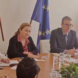 Държавата проверява запасите и цените на горивата