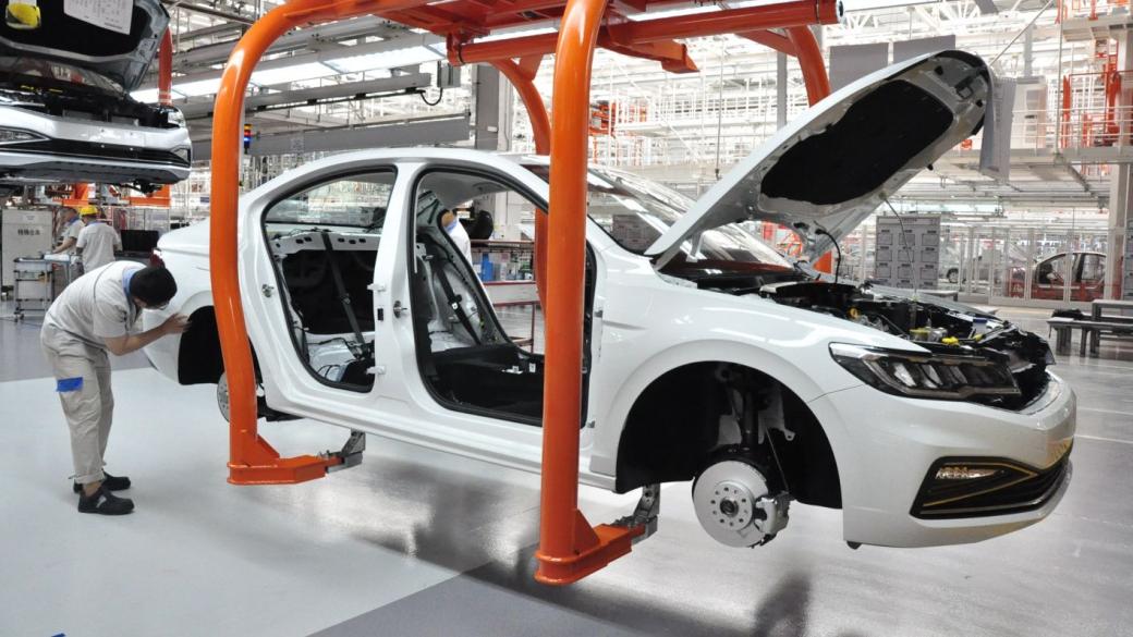 Volkswagen съкращава 50 000 работни места в Германия