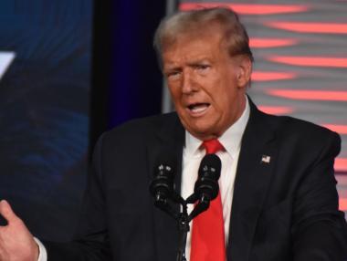 САЩ теглят по 50 млрд. долара заеми на седмица