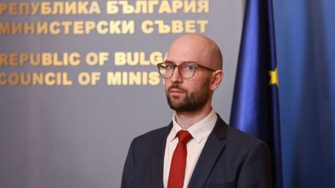 Още разходи за бюджета: БДЖ, НКЖИ, Пощите и общинският транспорт получават 5% увеличение на заплатите