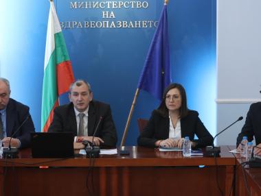 България вади хеликоптерните бази от ПВУ, за да спаси 80 млн. евро