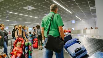 Нова функция на Google влиза в битката с 33 млн. липсващи куфара