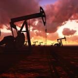 Петролът скочи до 105 долара – няма изгледи Ормузкият проток да бъде отворен