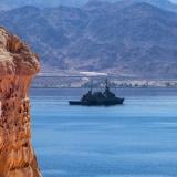 Войната с Иран заплашва да блокира още един ключов морски път