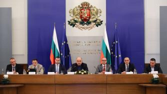 От 20 лв. на €20: КЗП хвана търговци с удвоени цени покрай еврото