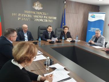 Кабинетът обяви план за саниране на домове на стойност 20 млрд. евро до 2050 г.