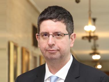 Интервю | Преходът към еврото беше тест за устойчивостта на банковата система – и тя го издържа