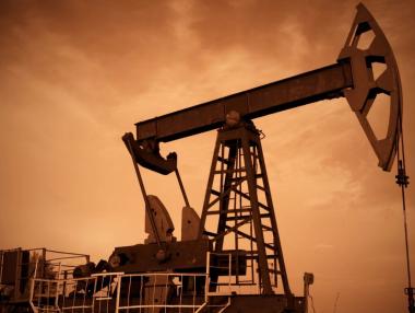 Петролът поевтиня след петролната сделка на Ирак с кюрдите