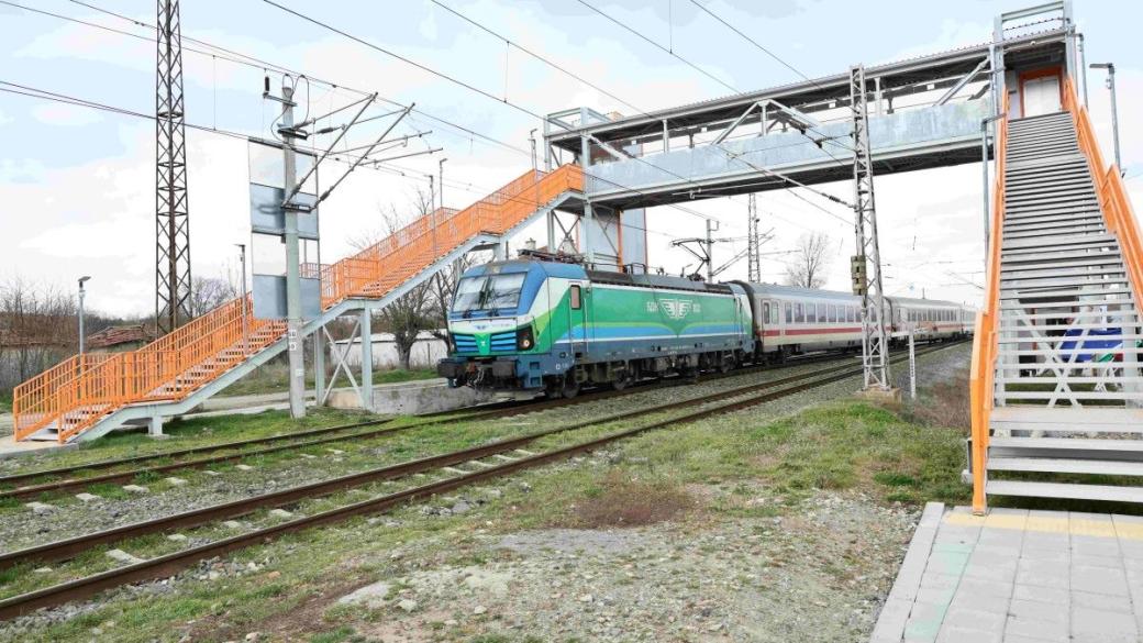 Откриха ключови подлез и надлез в междугарието Коньово – Кермен