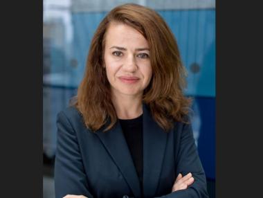 100 000 часа смисъл за 3 000 деца