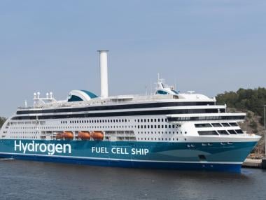 Първият водороден лайнер в света е почти готов
