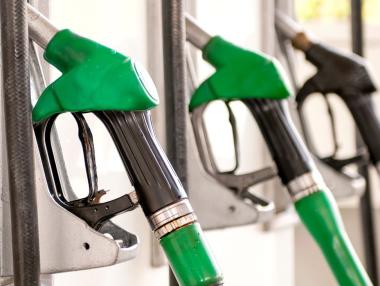 До дни кабинетът представя мерки за бизнеса заради поскъпналите горива