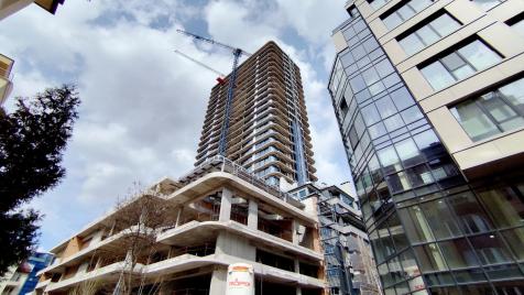 Вечерни новини: Ръстът в цените на имотите леко се забавя; НАП проверява бензиностанциите