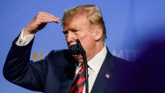 Тръмп удължи срока за мирно споразумение с Иран след разпродажбите на Уолстрийт