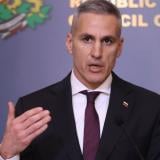 Повече субсидии, по-нисък акциз и разсрочени плащания: Кабинетът обяви мерки за бизнеса за поскъпналите горива