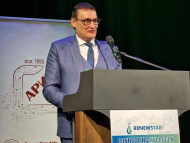 Водород на цената на метана: Новата енергийна валута на Стара Загора