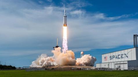 Ефектът „Мъск“ и най-голямото IPO в света: SpaceX се готви за невиждан фурор