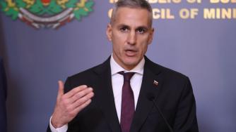 Какви са мерките на кабинета „Гюров“ в отговор на поскъпващите горива? (Обзор)