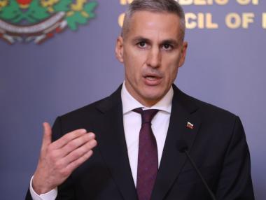 Какви са мерките на кабинета „Гюров“ в отговор на поскъпващите горива? (Обзор)