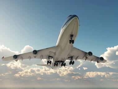 Колко сериозна ще стане кризата с авиационното гориво в Европа?