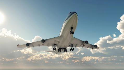 Колко сериозна ще стане кризата с авиационното гориво в Европа?