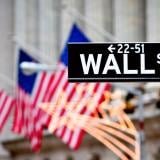 Пазарен обрат: Акциите в еуфория, петролът в свободно падане