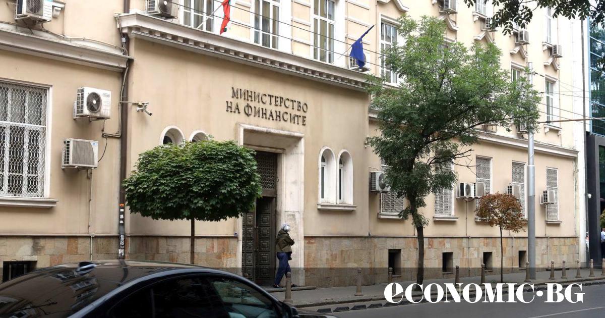 Министерството на финансите продължава да следва стриктно миналогодишния график за