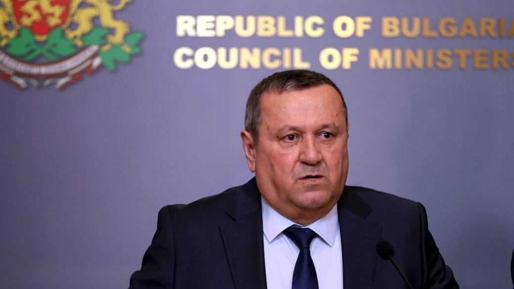 Почивните дни вече няма да бавят изплащането на пенсиите