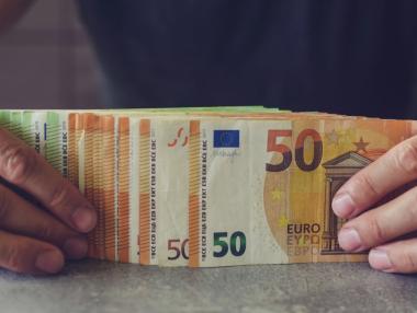 Вечерни новини: Еврото тест за устойчивостта на банковата система; Жп магистралата от Дунав до Егея