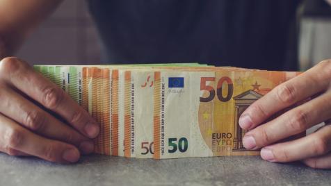 Вечерни новини: Еврото тест за устойчивостта на банковата система; Жп магистралата от Дунав до Егея