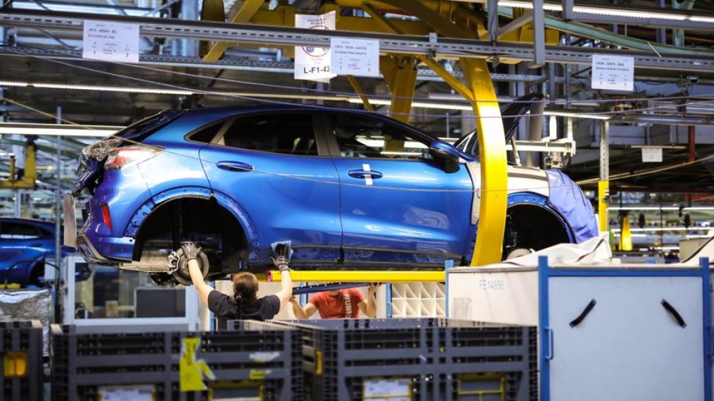 Румънската автоиндустрия в „перфектна буря“