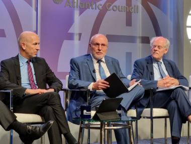 Гуверньорът на БНБ: Валутният борд изгради дисциплина, която ни помогна за еврото